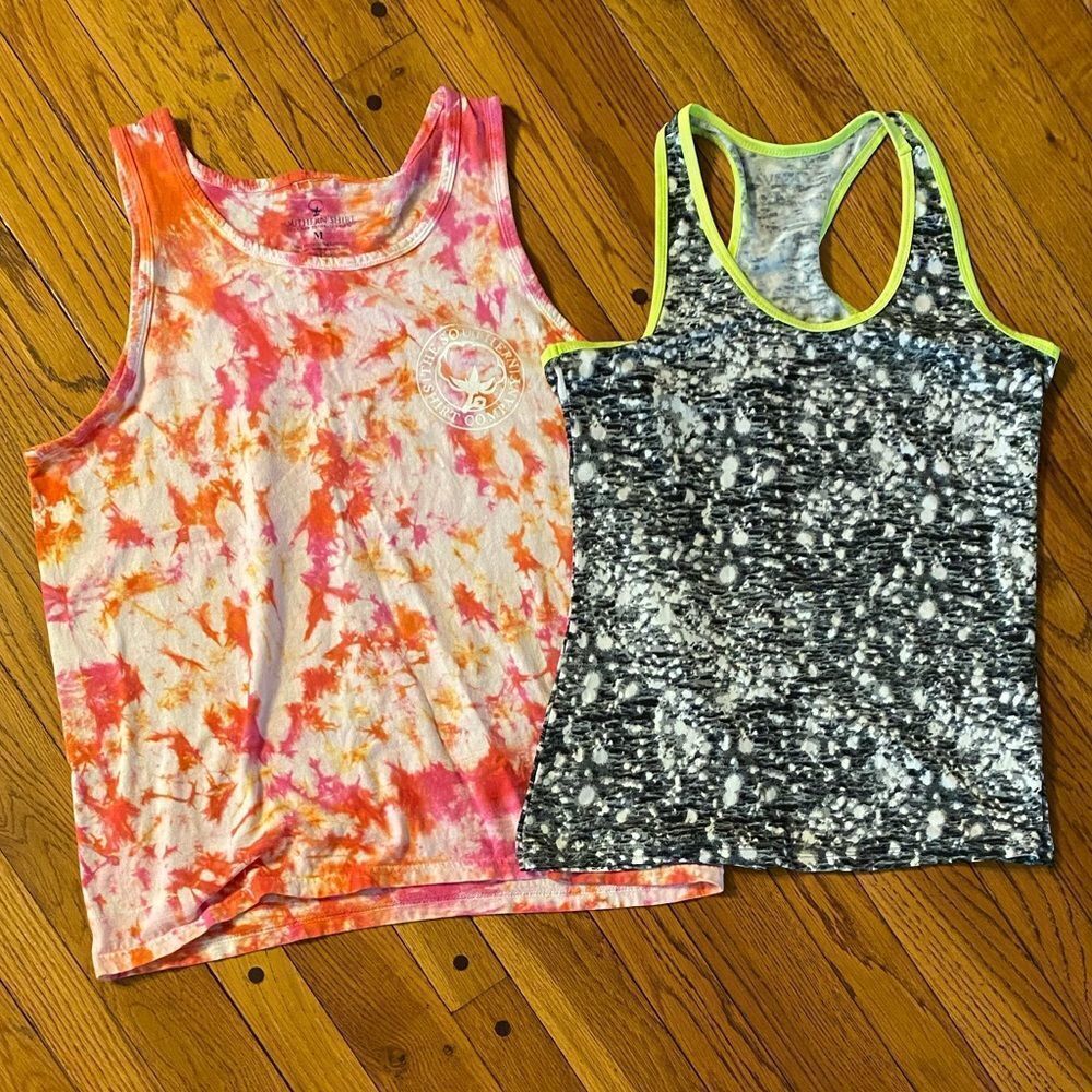 Avia sport black and white and Southern t shirt tie dye tunic tank tops